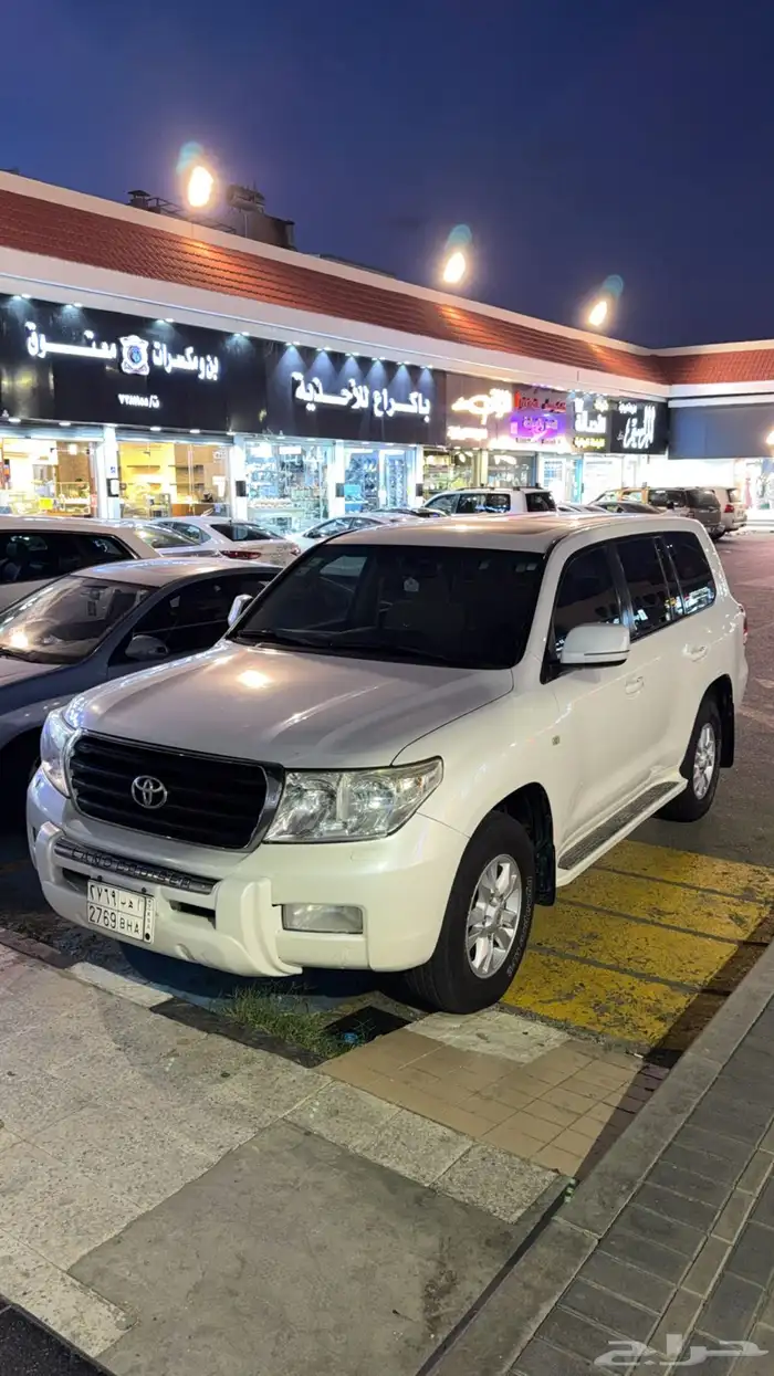 جيب جكسار 2009 قير عادي للبيع 0