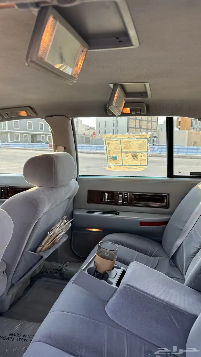 كاديلاك فليتوود مخزن 17