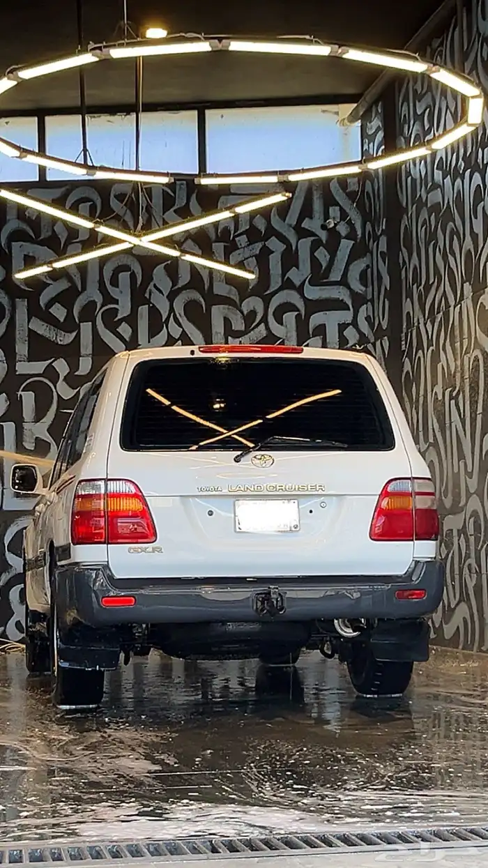 للبيع صالون مودلي 1999 خلفية لكزز 12