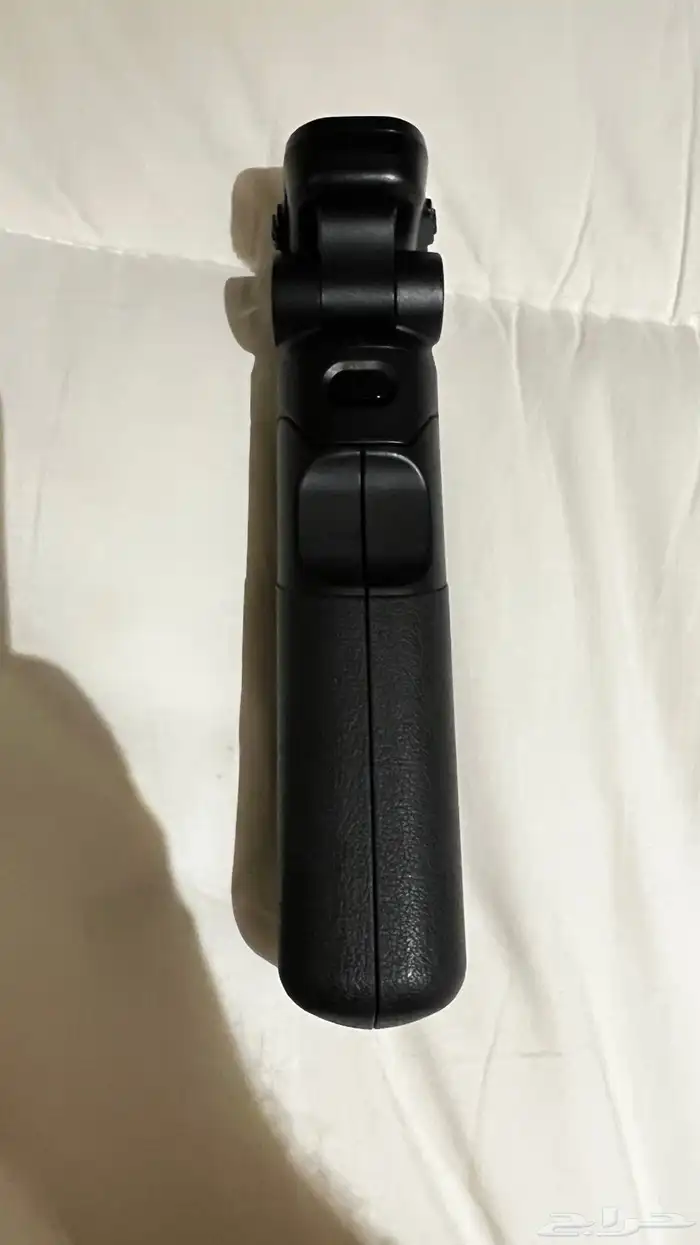 مايك كانون DM-E100 و ترايبود HG-100TBR 6