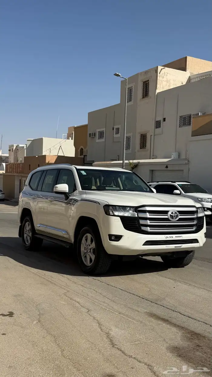 GXR2022 لاندكروز فل كامل وارد وليد 1