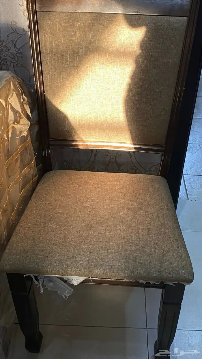 طاولة طعام 0