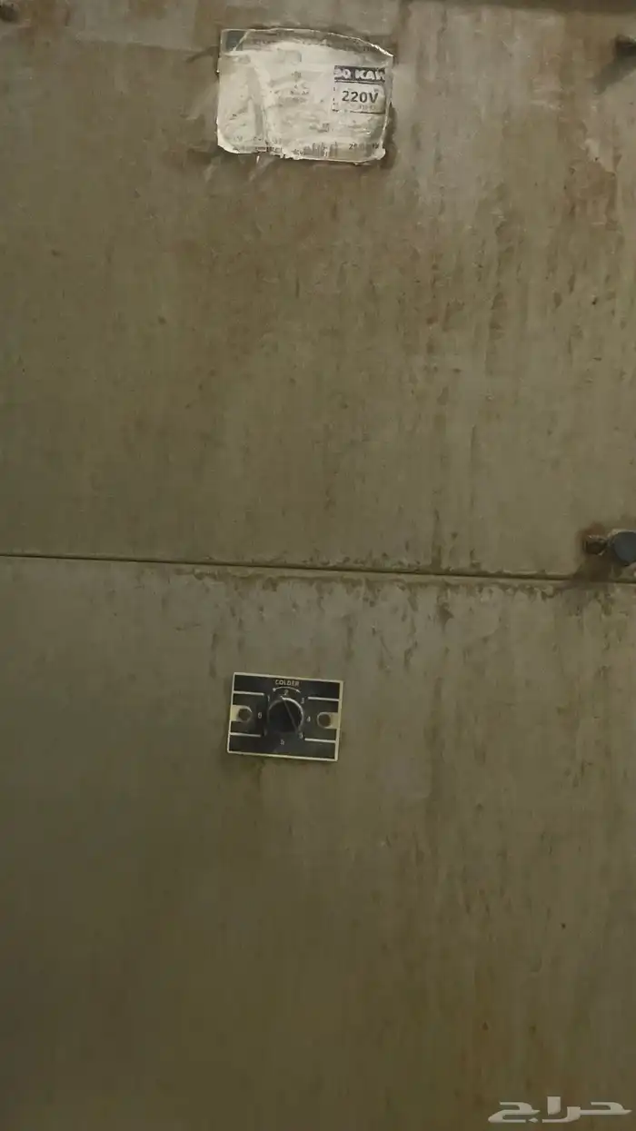 للبيع براده ماء كبيره مع خزان سعه 1000 لنر 2