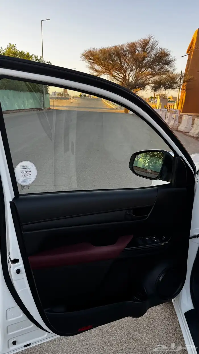 هايلكس 2025 GLX بنزيم 16