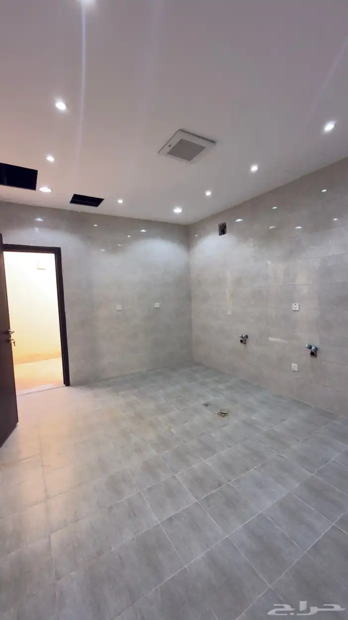 فله مودرن في حي المشرقيه للإيجار 15