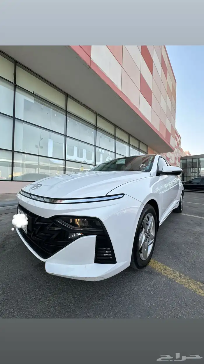 اكسنت 2025 ممشى قليل شبه جديدة 2