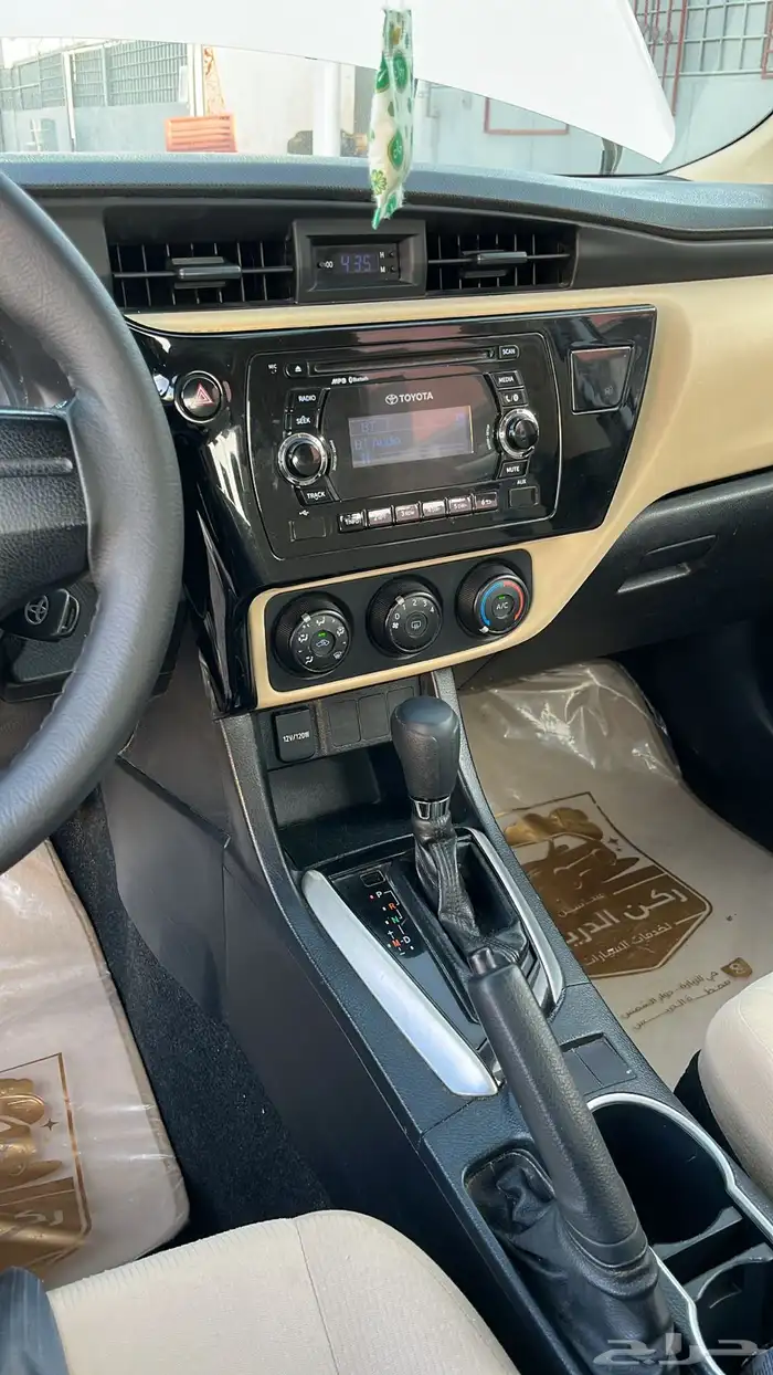 للبيع كورلا 2018 21