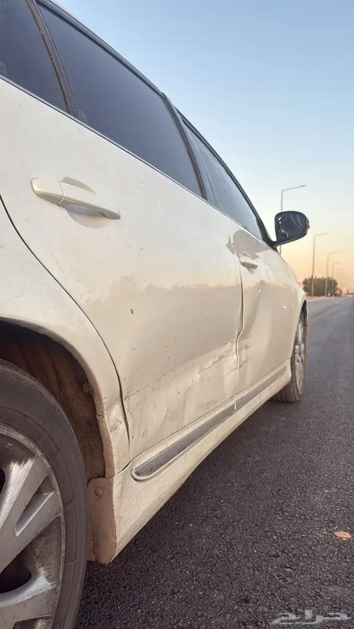 افالون للبيع مديل 2012 13