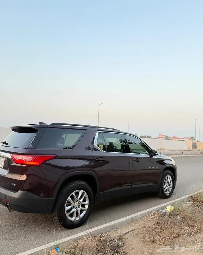 شيفروليه ترافيرس نظيف جدا 13