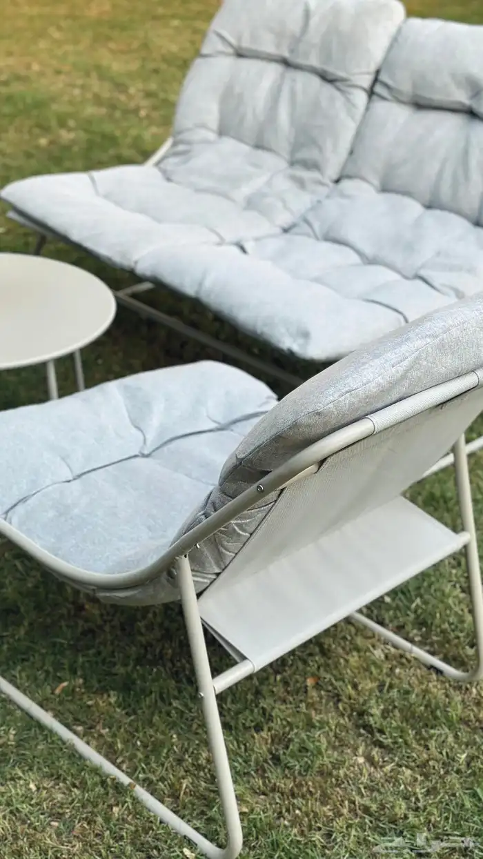 جلسة خارجية ل 4 أشخاص 3