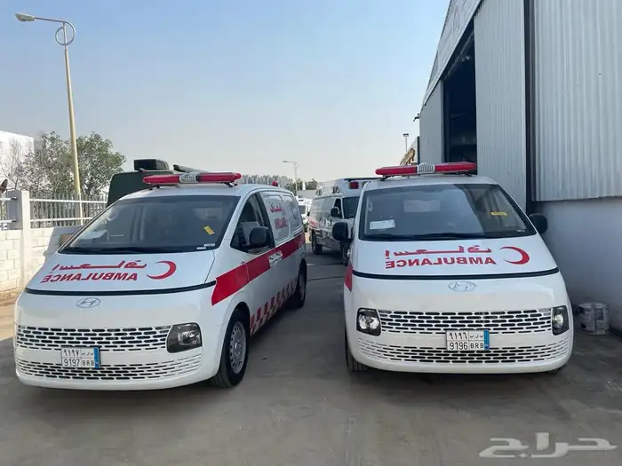 هيونداي اسعاف ديزل ستاريا مجهز بالكامل مطابق للمواصفات 0