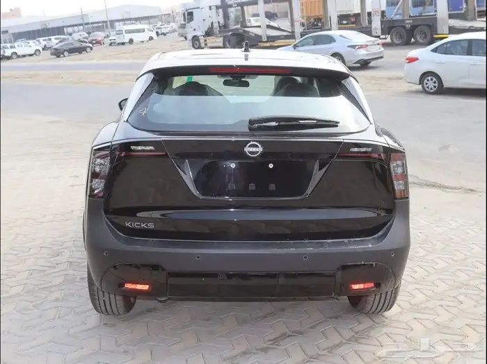 نيسان كيكس 2025 ستاندرد 5