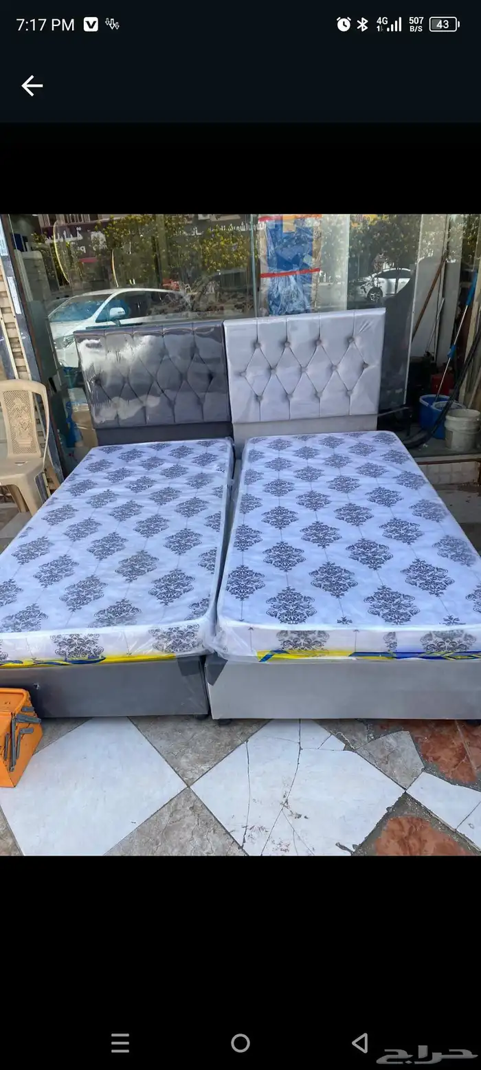 مراتب سراير و ديكورات بسعر ممتاز تواصل معي واتساب او اتصل 0