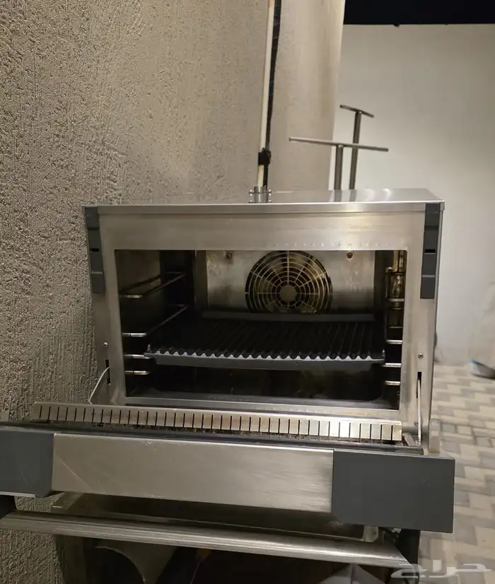 فرن UNOX فئة بيكرلوكس موديل LED 3