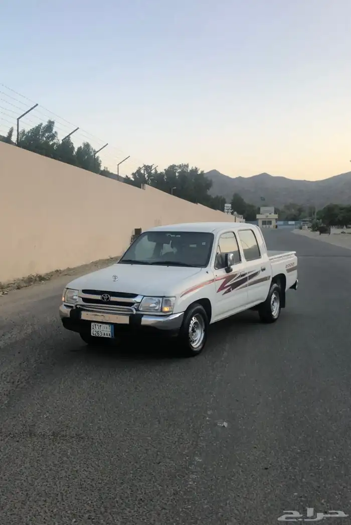 هايلكس 2002 تم البيع 1