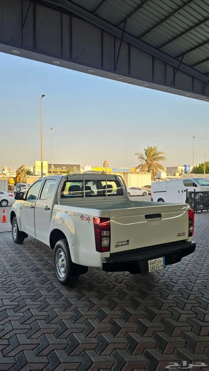 ايسوزو ديماكس 2023 13