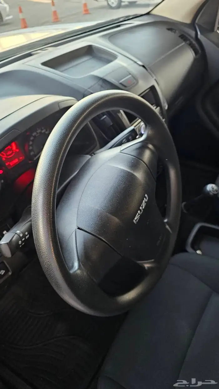 ايسوزو ديماكس 2023 22