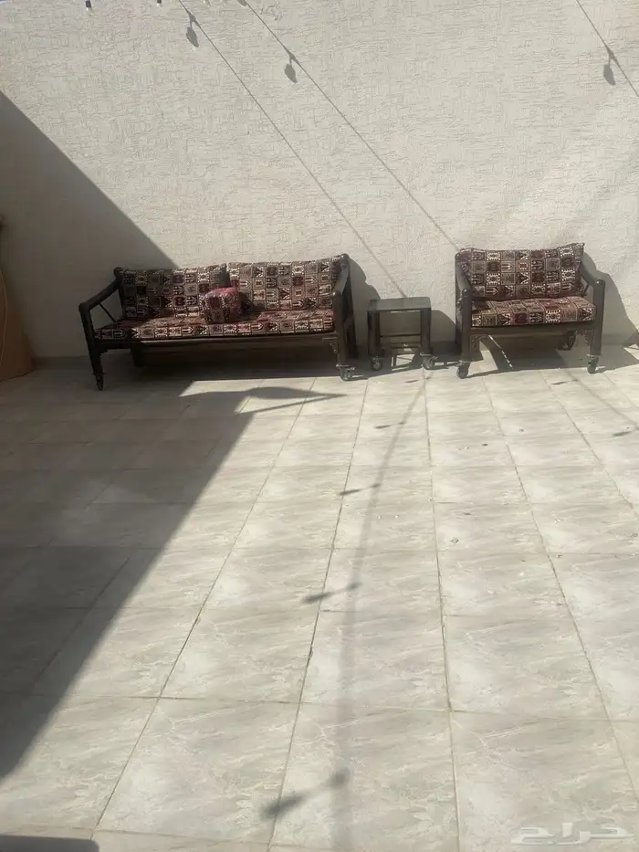 كراسي حديد 1