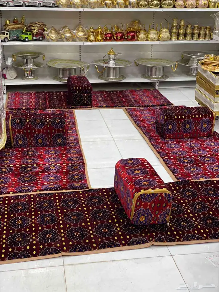 مدات تجيك طقم 4حبات ب4 مراكي والي تجيك مع مساند للضهر وفرشة 0