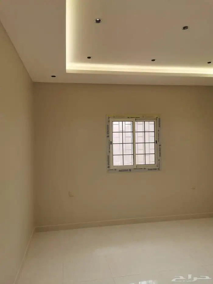 للإيجار شقه واسعه في حي النور ابحر الشماليه 7