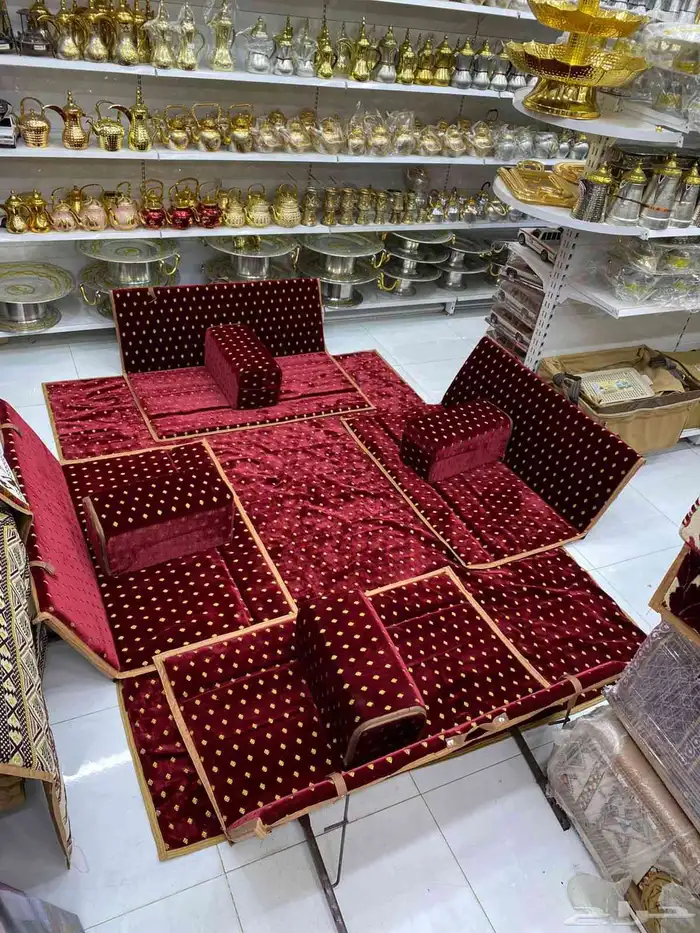 مدات تجيك طقم 4حبات ب4 مراكي والي تجيك مع مساند للضهر وفرشة 4