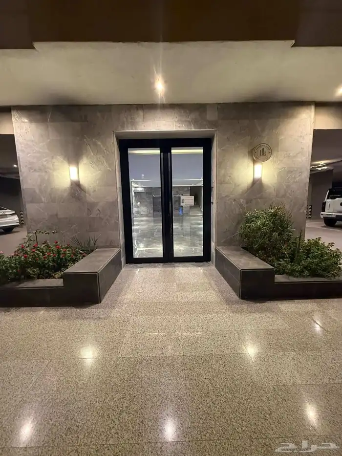 شقة للإيجار 5 غرف 8