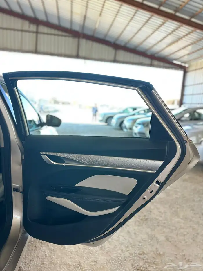 للبيع جلي بنراي موديل 2020 15