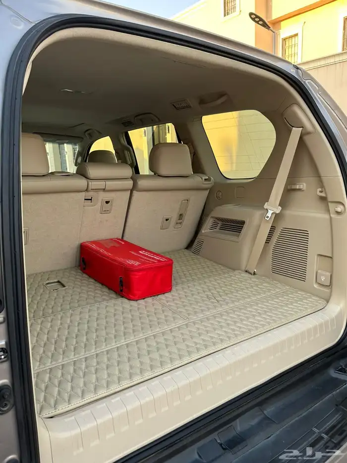 برادو تويوتا مديل 2022 7