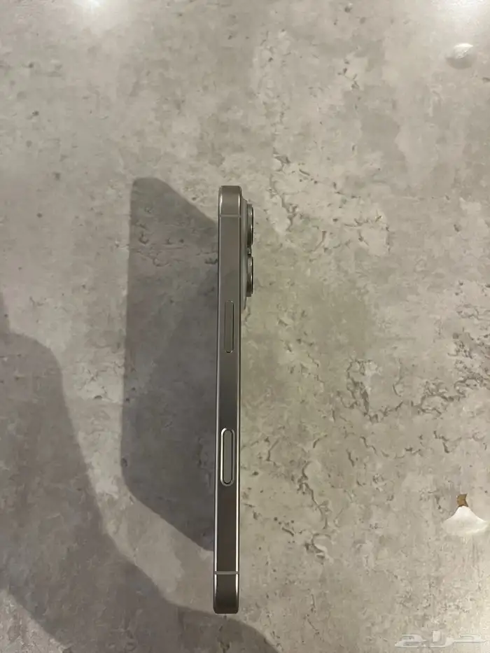 ايفون 16 برو 1