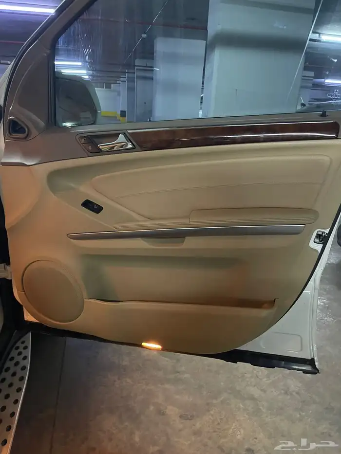 مرسيدس ML350 7