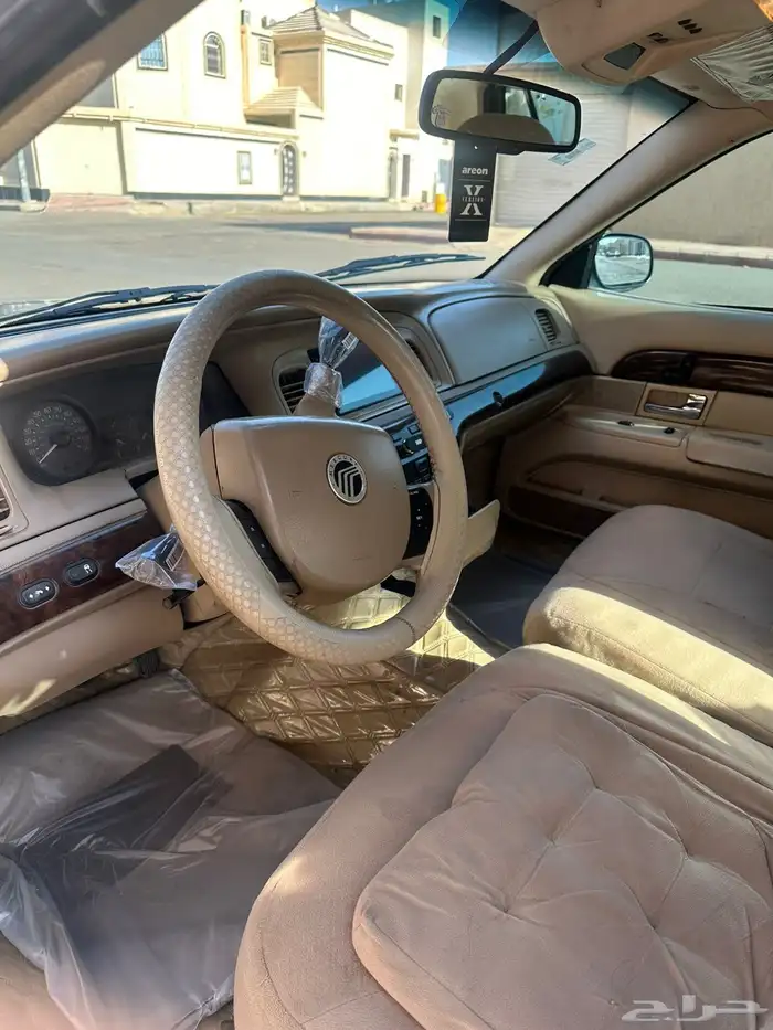 للبيع فورد ماركيز 8