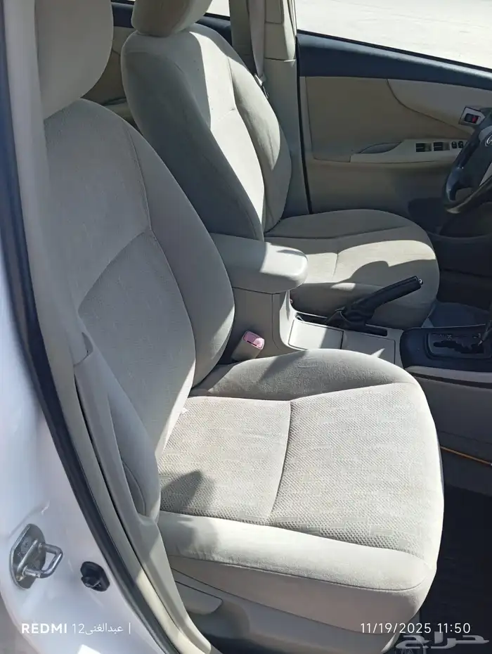 للبيع كورلا 2013 قير تماتيك 7