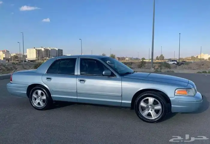 فورد كراون فكتوريا 7