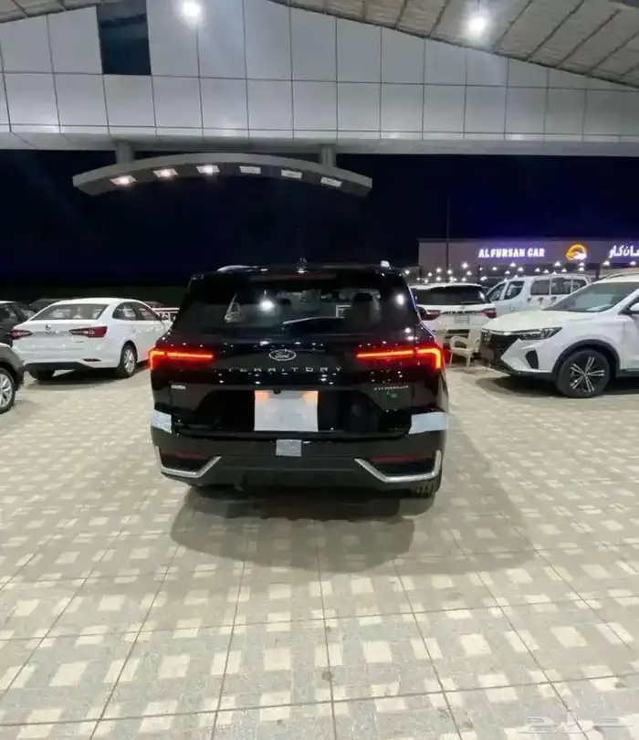 فورد تريتوري تيتانيوم بلس 2025 2