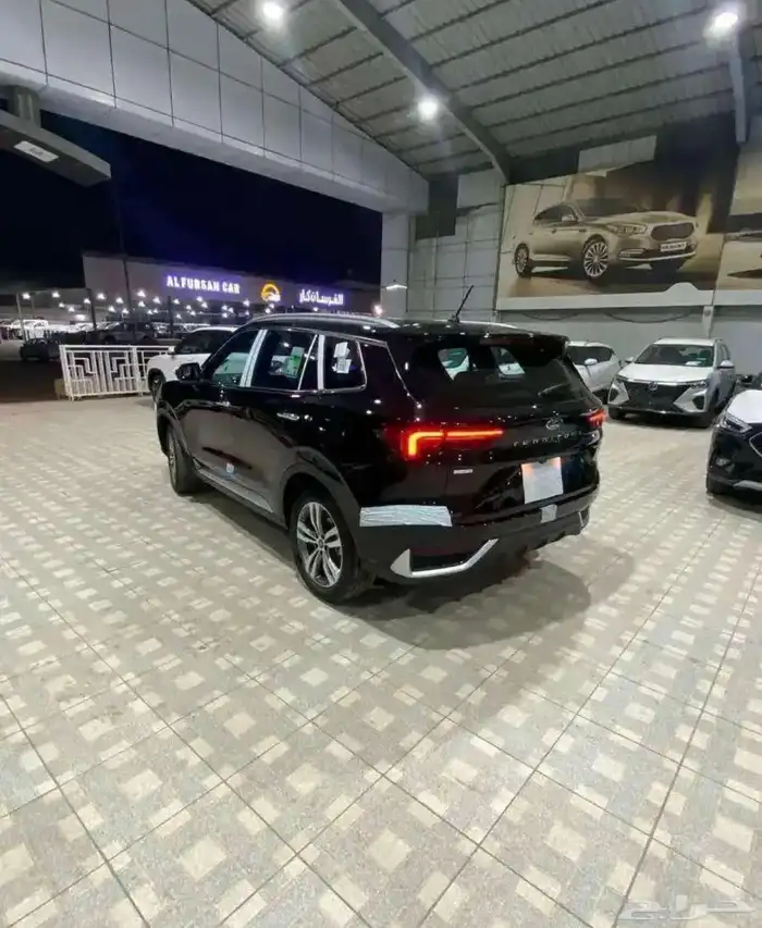 فورد تريتوري تيتانيوم بلس 2025 1