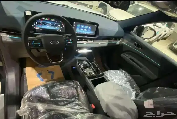 فورد تريتوري تيتانيوم بلس 2025 4