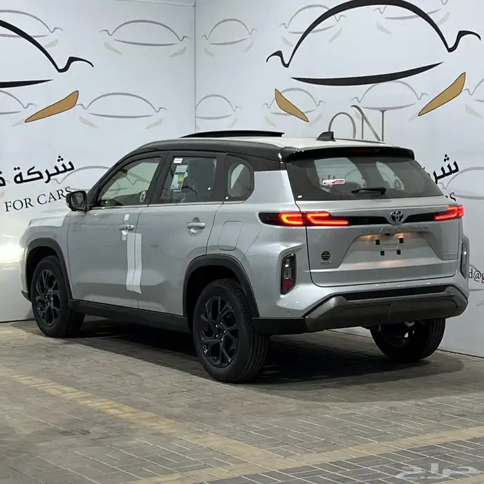 تويوتا اوربان كروزر GLX 3