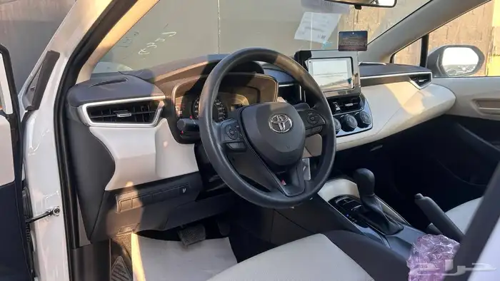 تويوتا كورولا استاندر 2025محرك 2.0 لدى شركة عبدالمجيد الخضر 6