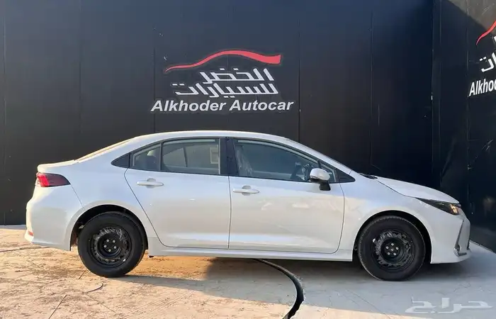 تويوتا كورولا استاندر 2025محرك 2.0 لدى شركة عبدالمجيد الخضر 3