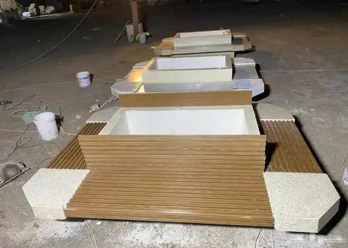 كراسي خرسانية واحواض زرع 38