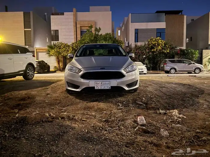 للبيع فورد فوكس 2018 4