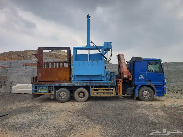 For rent a traveling crane inside Jeddah or outside Jeddah w 7