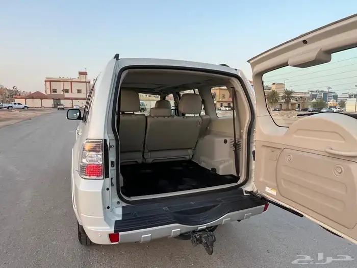 جيب باجيرو 2020 ماشي 145 ألف التنده مقصوصة 7