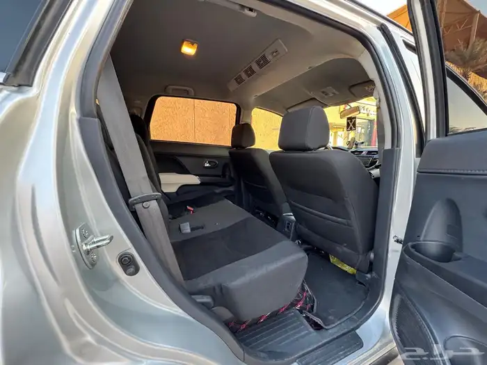 تويوتا راش 2023 فل كامل 18