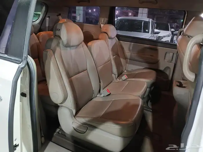 كيا كارنيفال ابيض 2019 ديزل بطاقة جمركية وارد كوريا 8