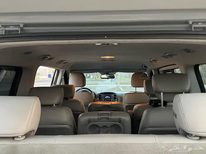 هونداي H1 2020 ديزل ( 11 راكب ) للبيع 13