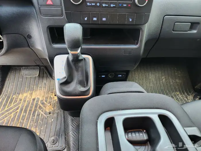 هيونداي ستاريا 2023 ( ممشى قليل ) ديزل 7