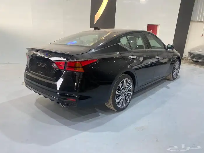 نيسان التماء 2026 SV نص فل (119900) شامل الضريبة اقل سعر 1