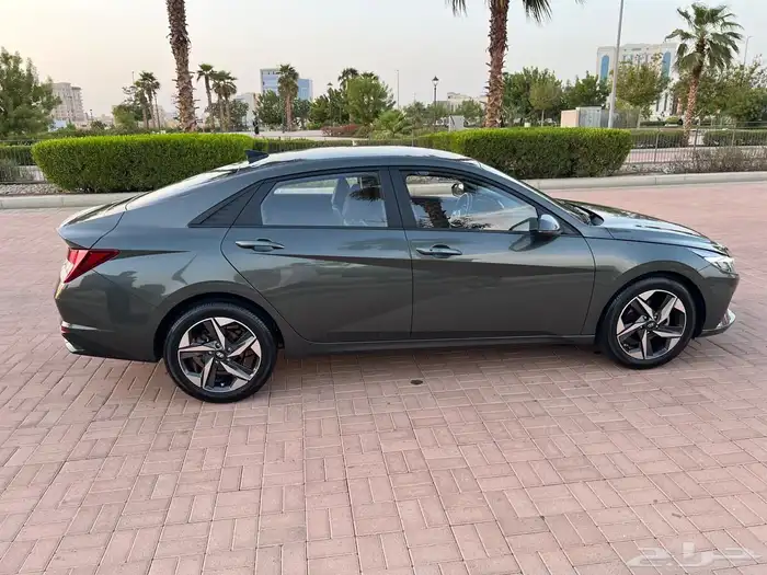 للبيع النترا 2 2 0 2 فل مواصفات عداد ديجتال نظيفه جدا 10