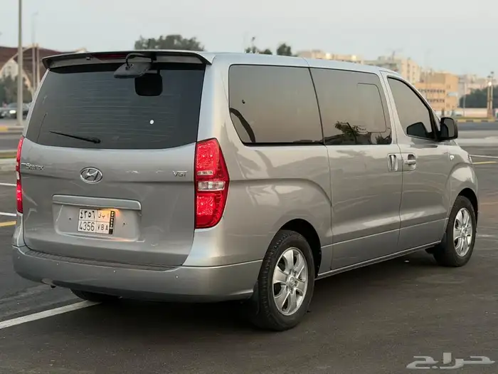 هونداي H1 2020 ديزل ( 11 راكب ) للبيع 7